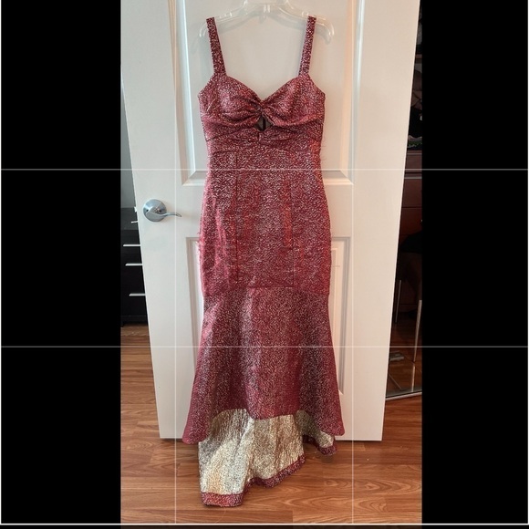 ML MONIQUE LHUILLIER Jacquard Sleeveless High/low Gown - Picture 2 of 16